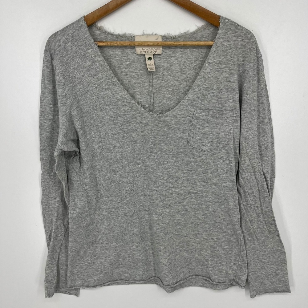 Banana Republic Heritage Women L Grey V-Neck Long Sleeve Raw Edge Pocket Tee